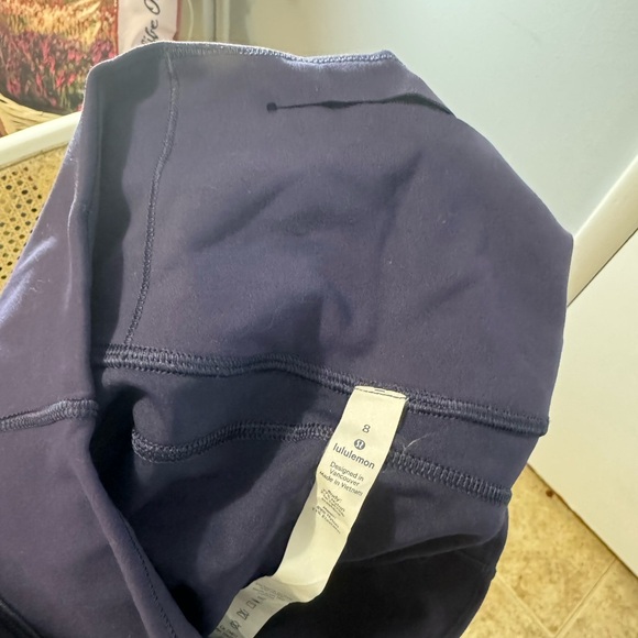 lululemon athletica Purple Athletic Shorts High-Performance Fit - Picture 3 of 3